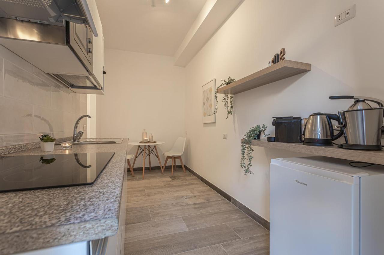 Adriana'S Suites In Prati Close To Vatican Museum Рим Екстер'єр фото